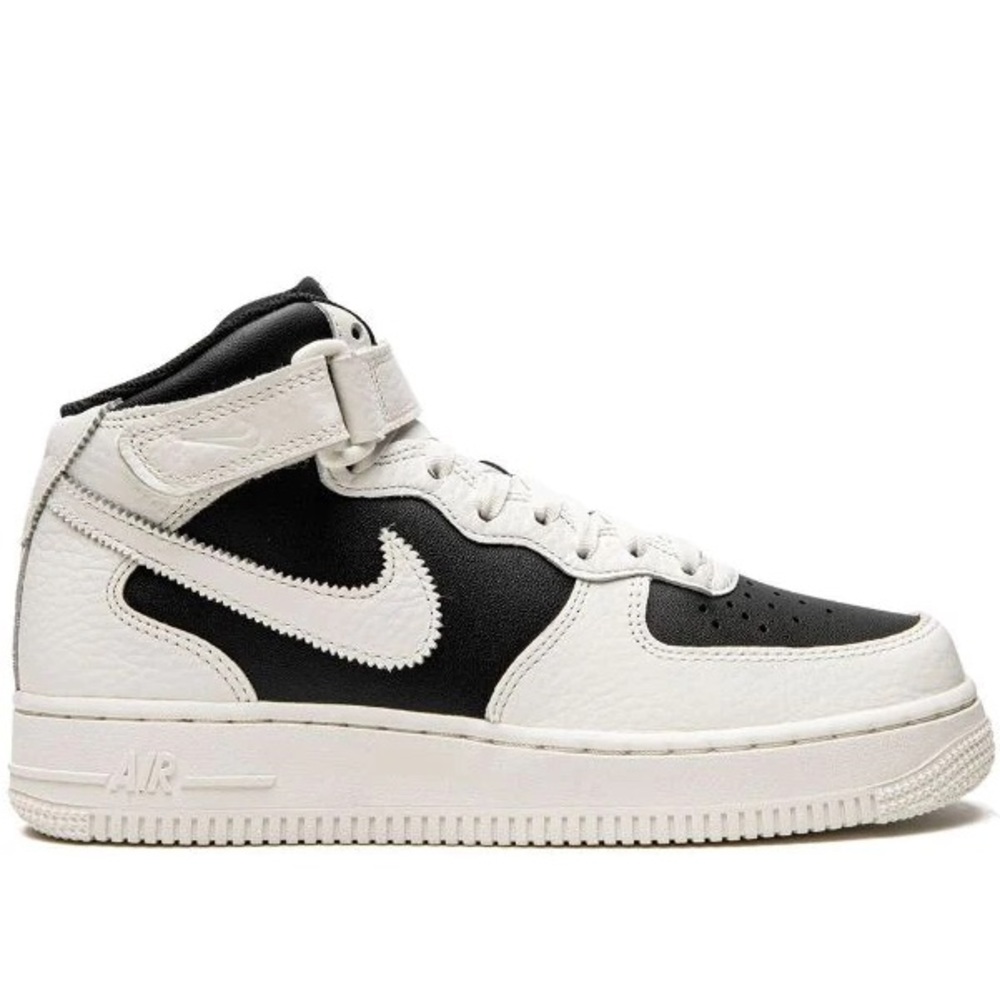 Nike Air Force 1 '07 Mid